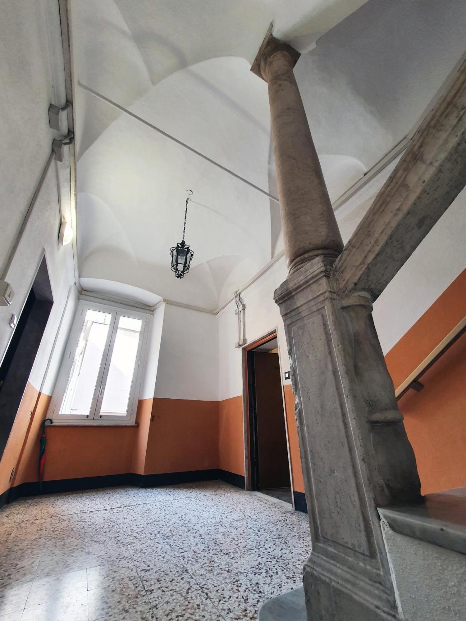 La Casa Dell'artista Nel Centro Storico - La Spezia