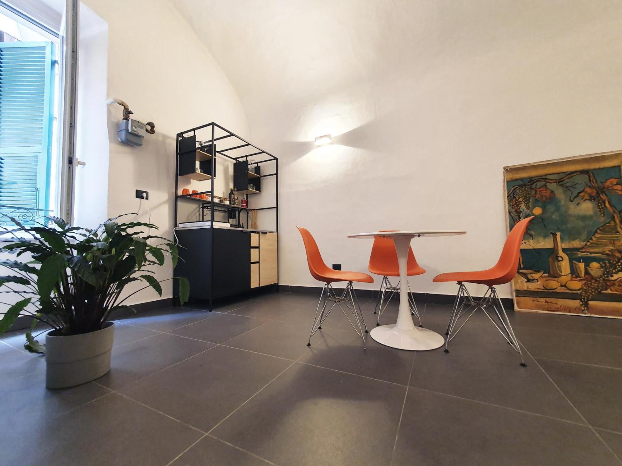 La Casa Dell'artista Nel Centro Storico - La Spezia